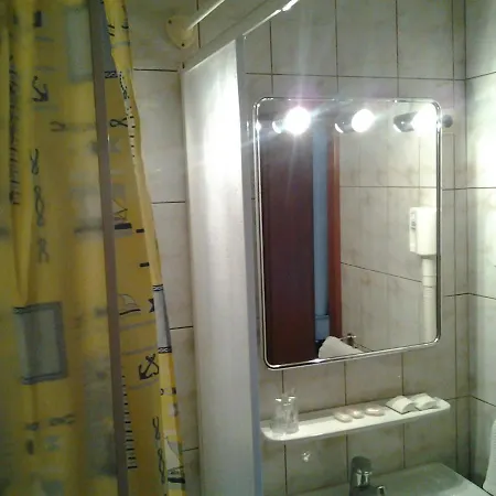 Arvaj Guest house