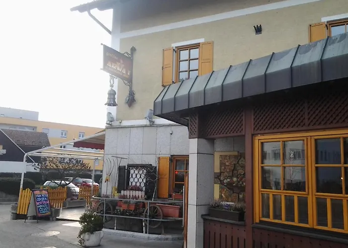 Arvaj Guest house 3*